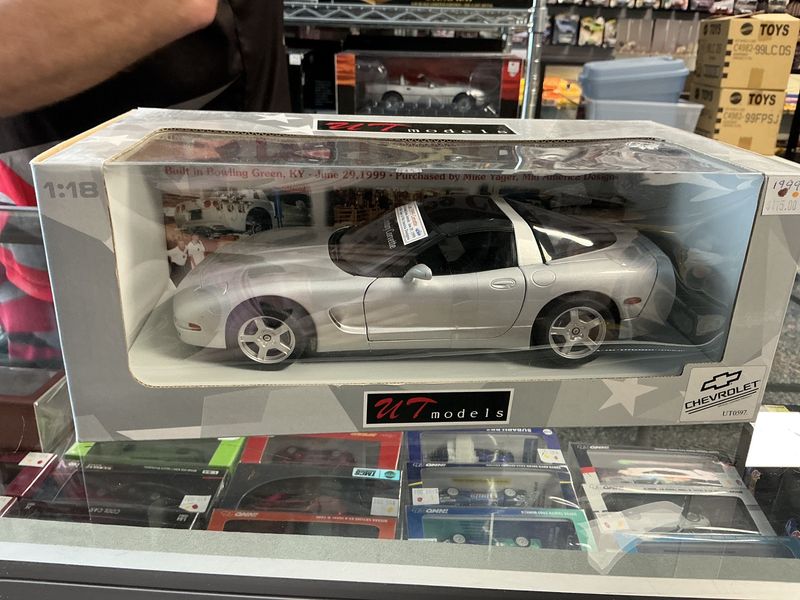 1999 Corvette the last 20th century Corvette silver