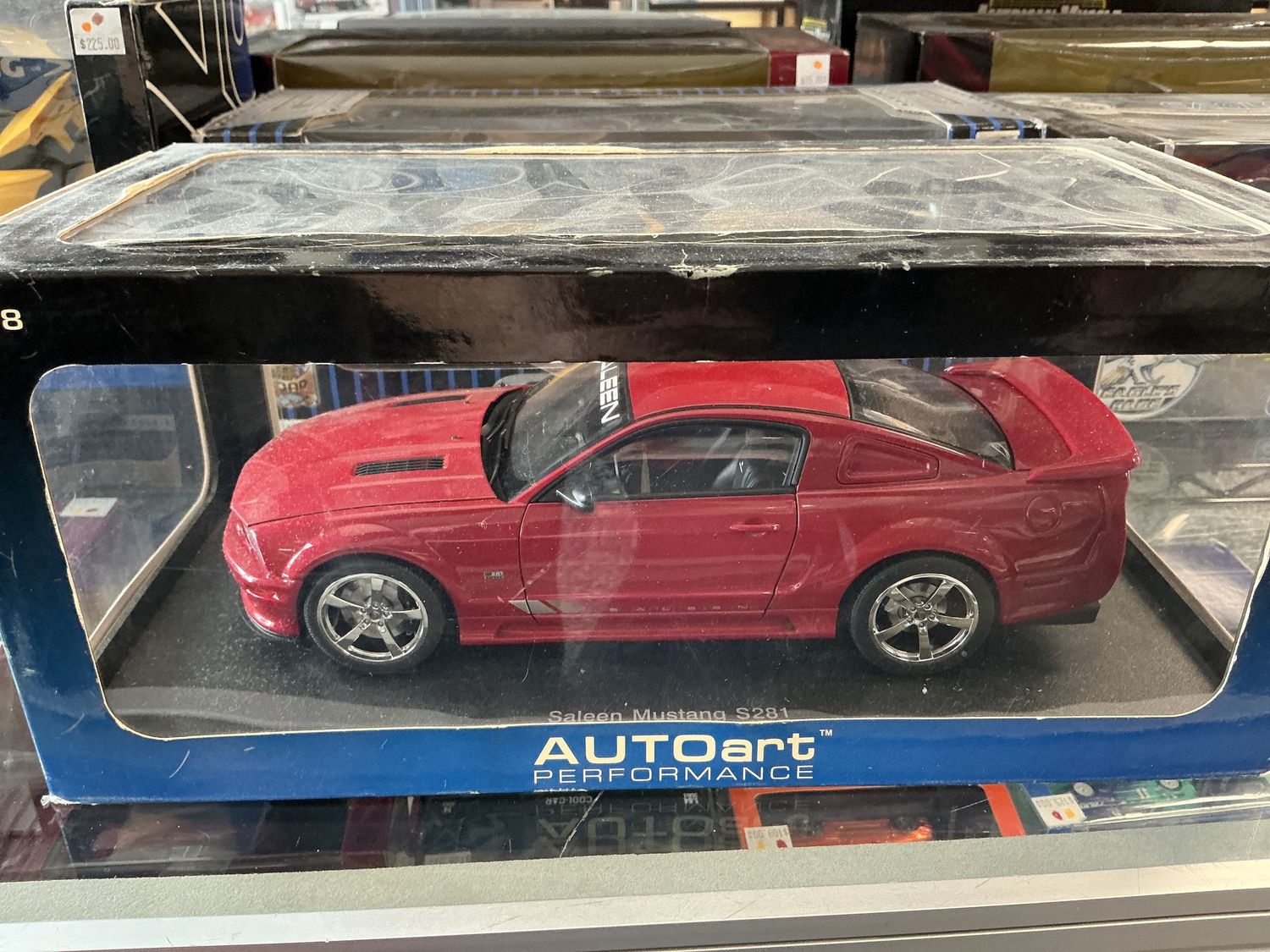Salem Mustang S281 red