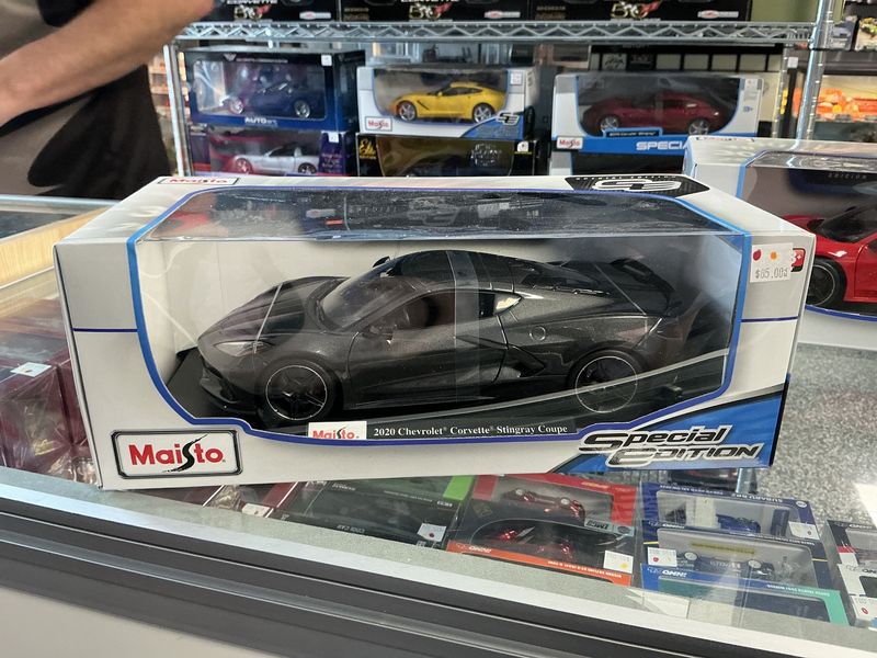 2020 Chevy Corvette stingray coupe 1/18