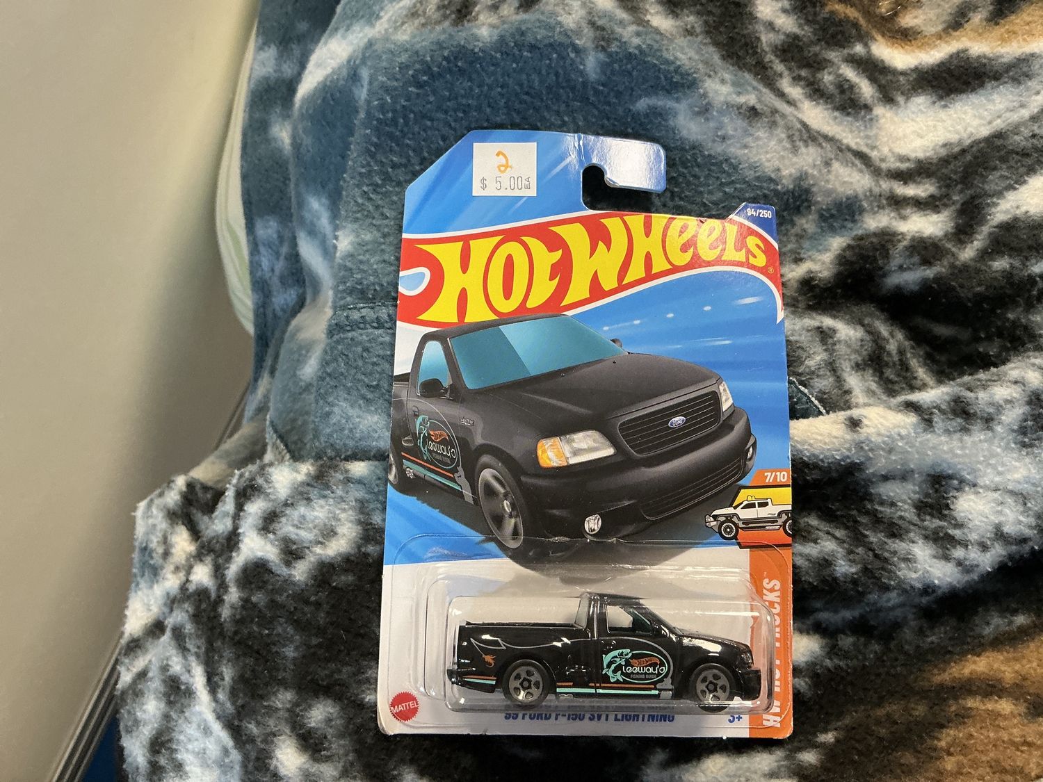 1999 Ford F150, SVT lightning black