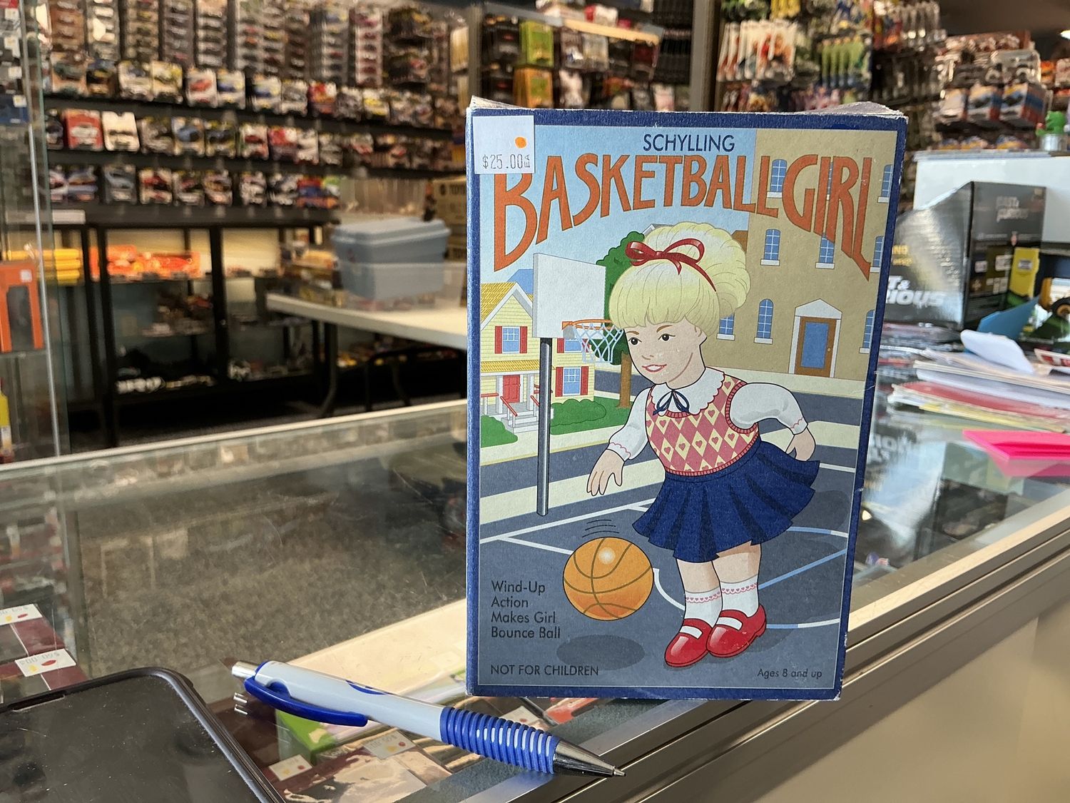 Basketball girl, wind up action figure