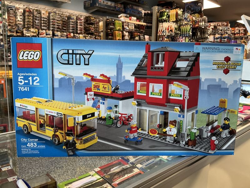 Lego city city corner retired