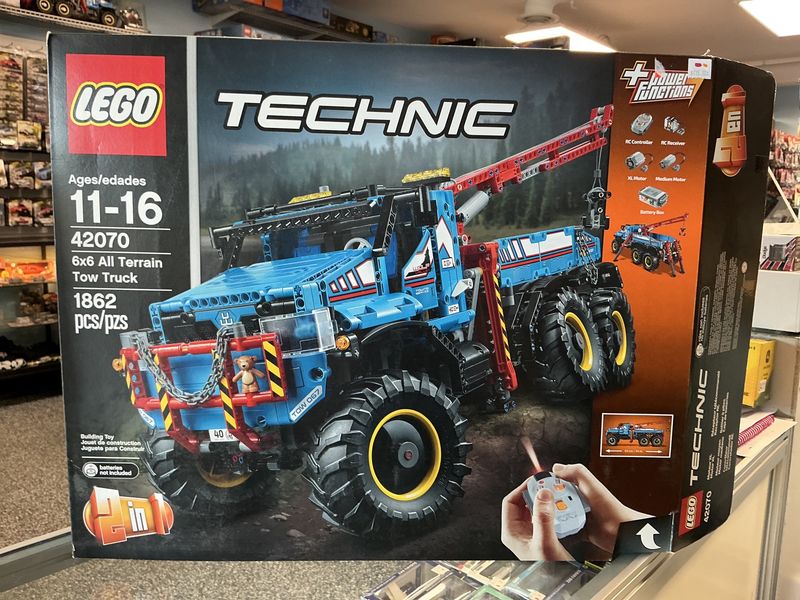 Lego technique 6 x 6 all train tow truck built