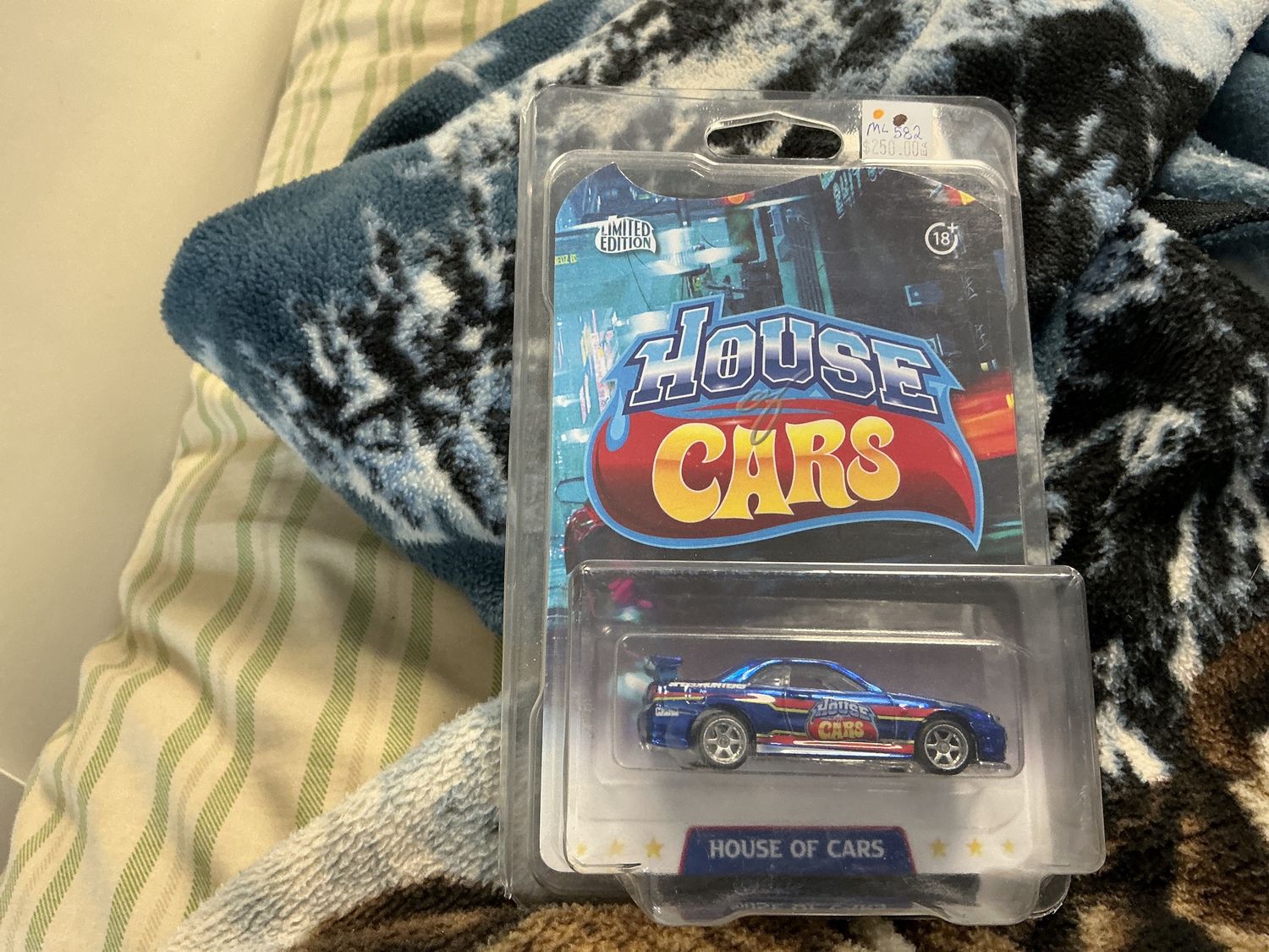 Nissan skyline house of cars