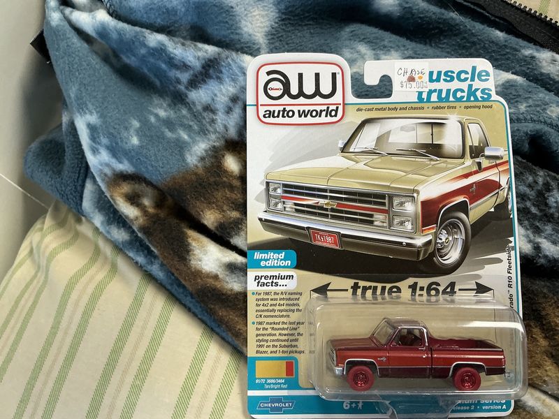 1987 Chevy Silverado R 10 fleet side Chase