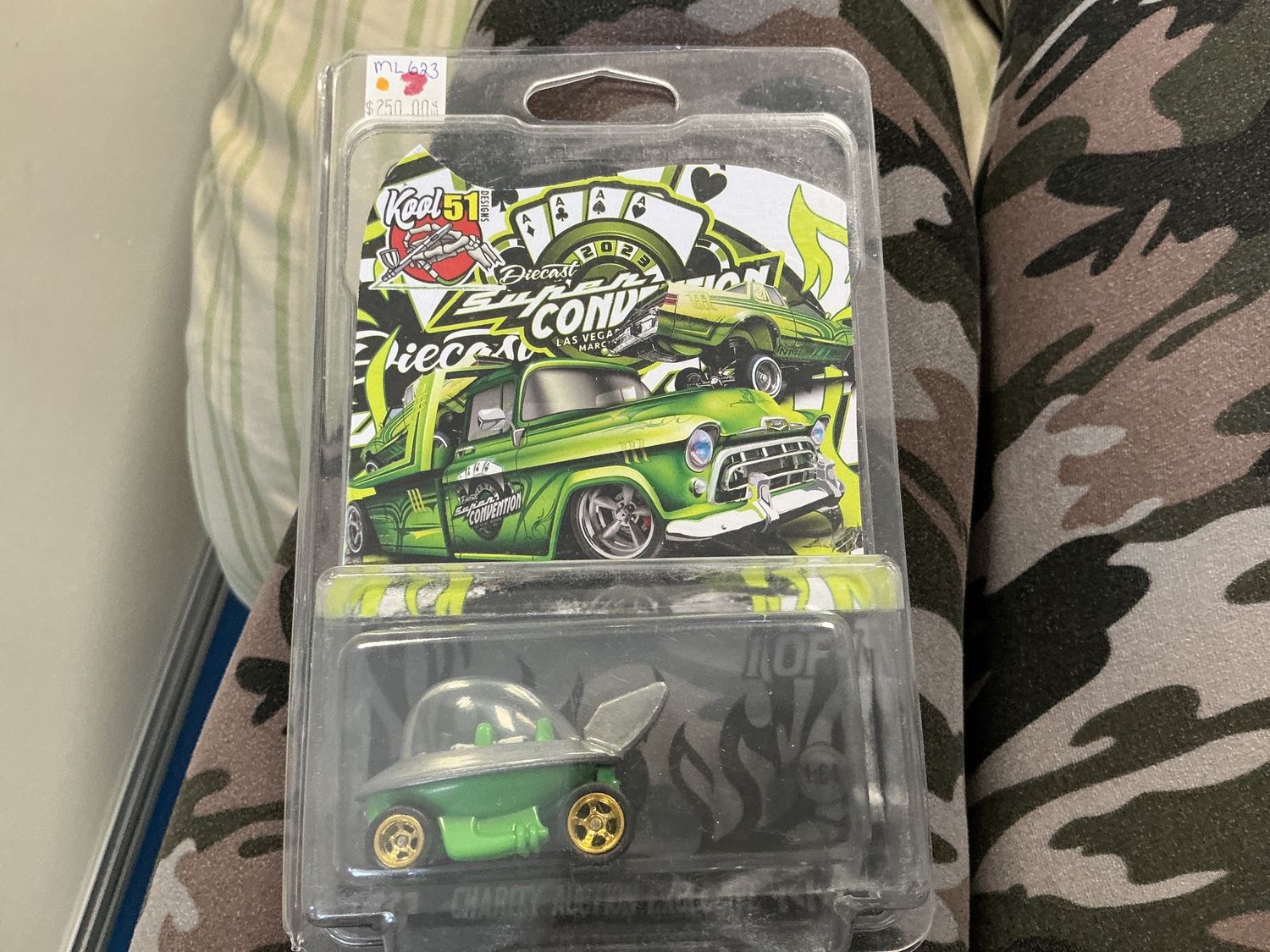 Auction exclusive Jetson‘s car