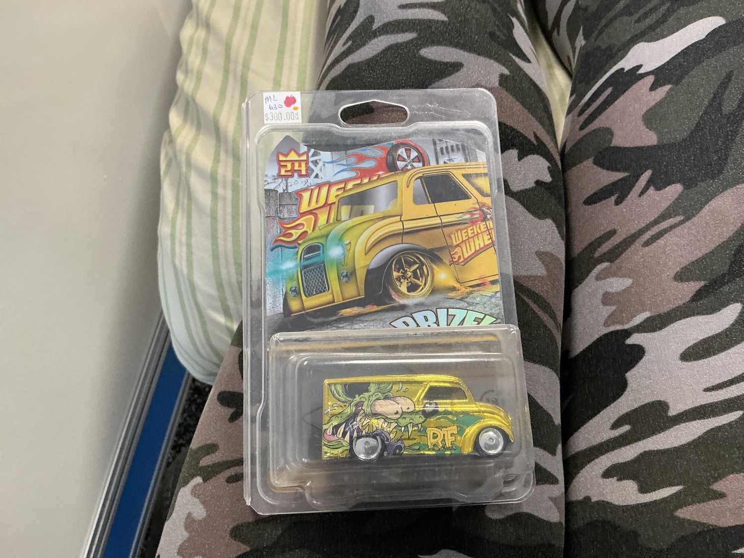 Rat fink spinner wheel gold steel wheel