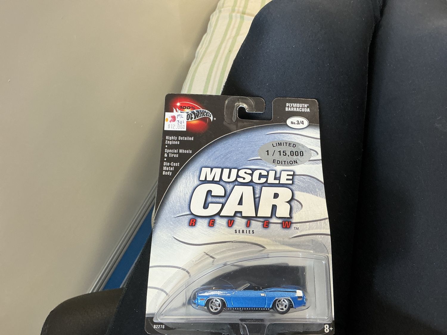 Muscle car review Plymouth barracuda blue