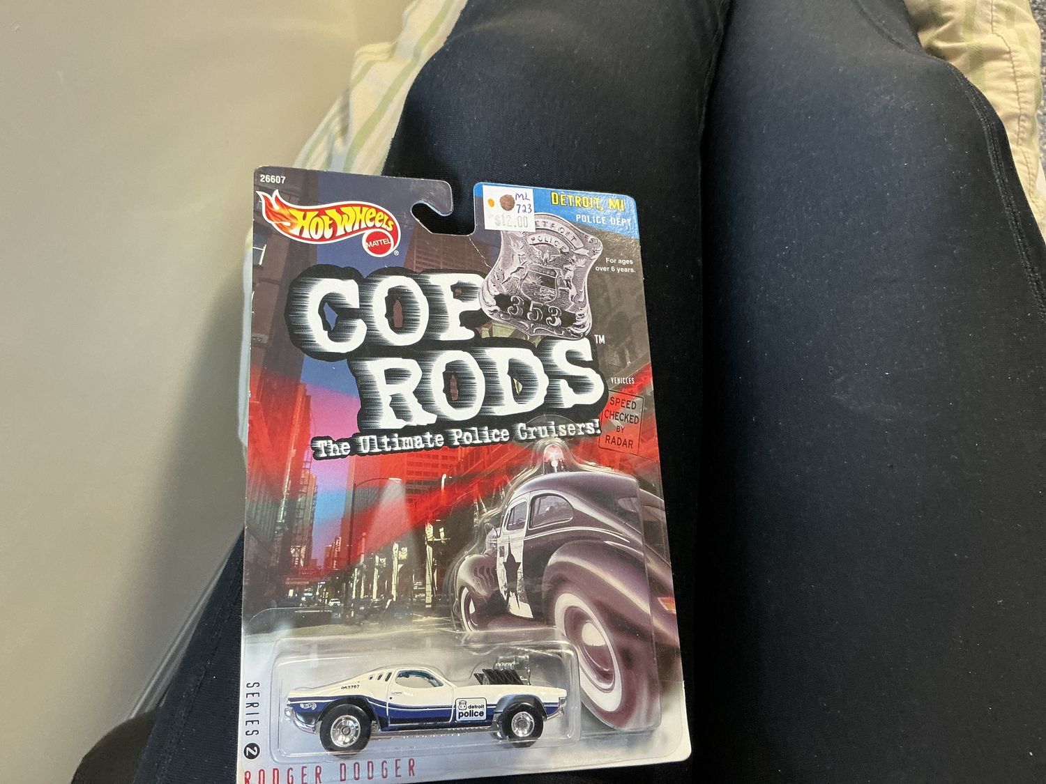 Cop, rods Roger dodger Detroit, Michigan