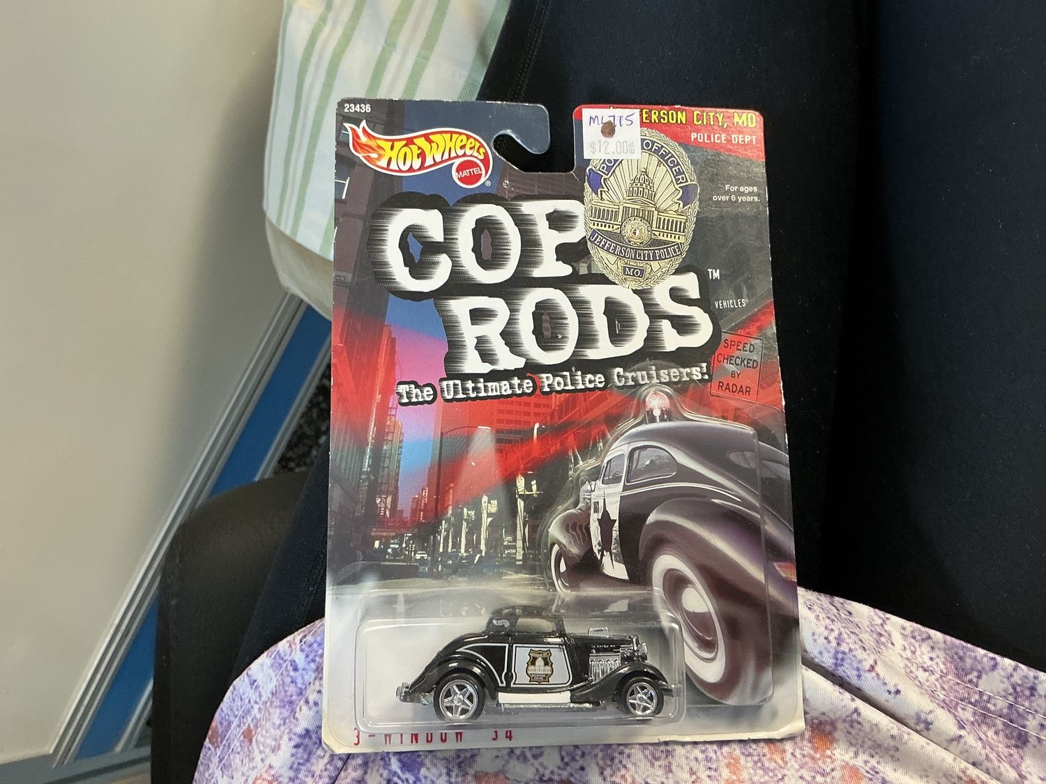 Cop rods three window, 1934