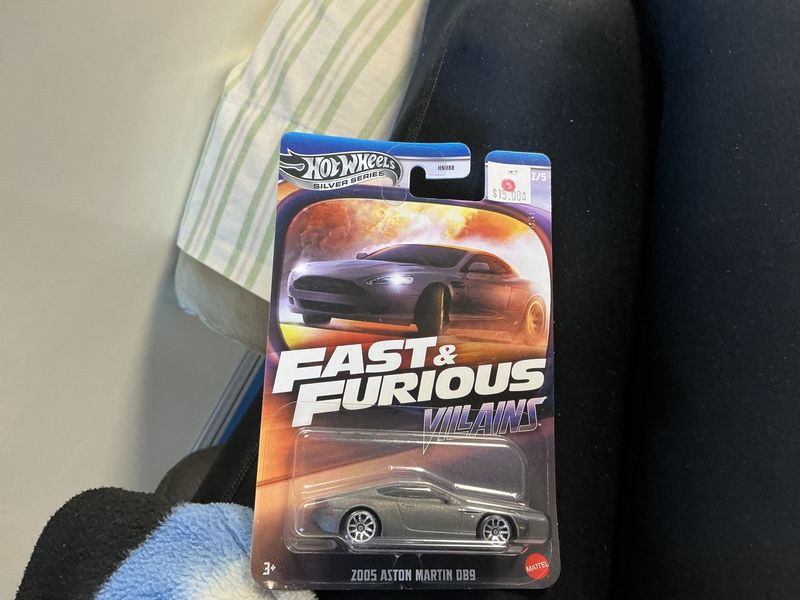 Fast and the furious villains 2005 Austin Martin D 89