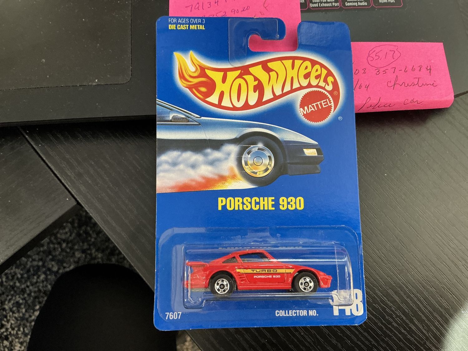 Porsche 930 red