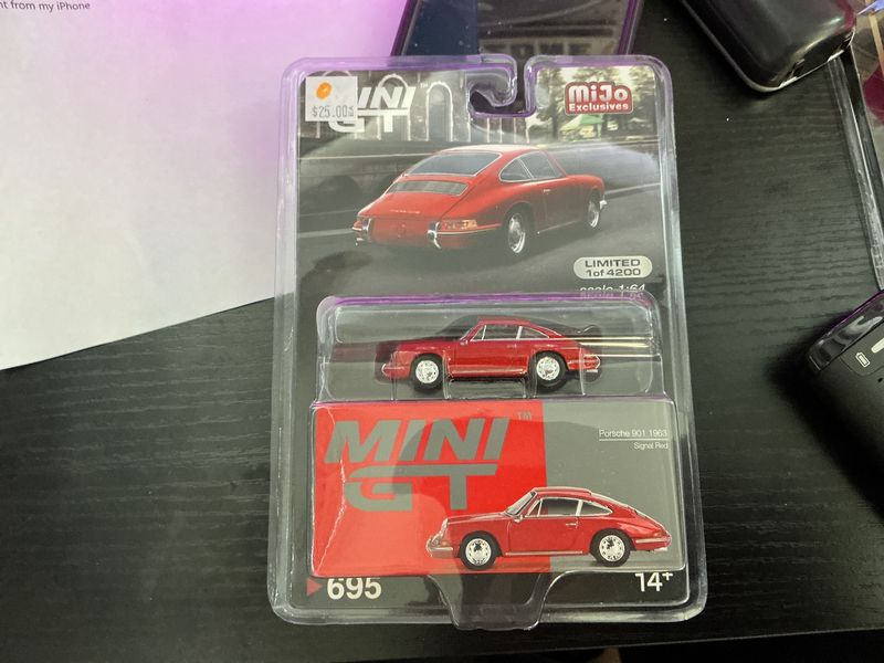 Porsche 901-1963 red