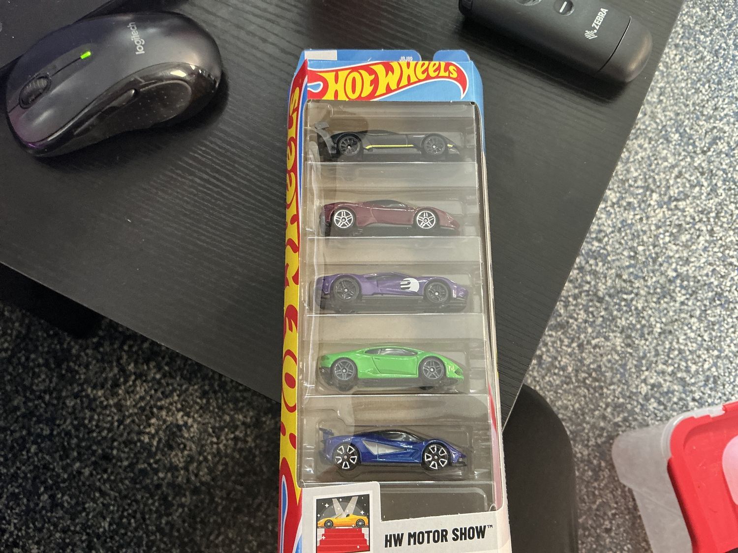 Hot wheels motor show five pack