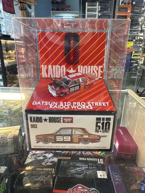 Datsun 510 pro street display with car