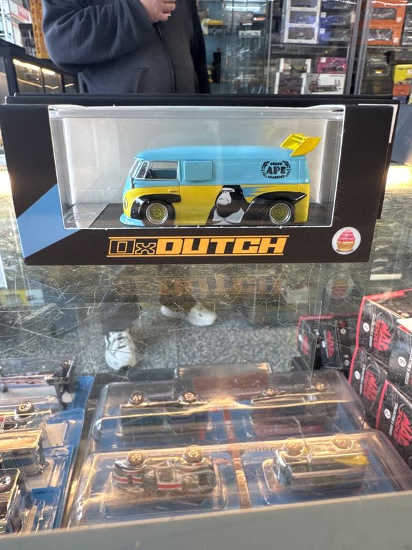 Nvrland Volkswagen drag bus blue/yellow