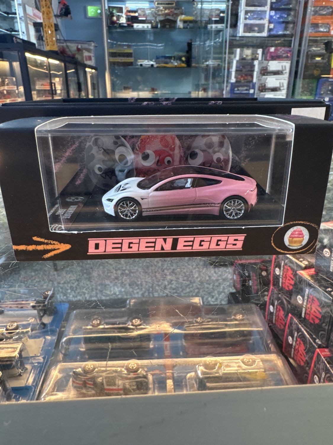 Nvrland Tesla roadster pink