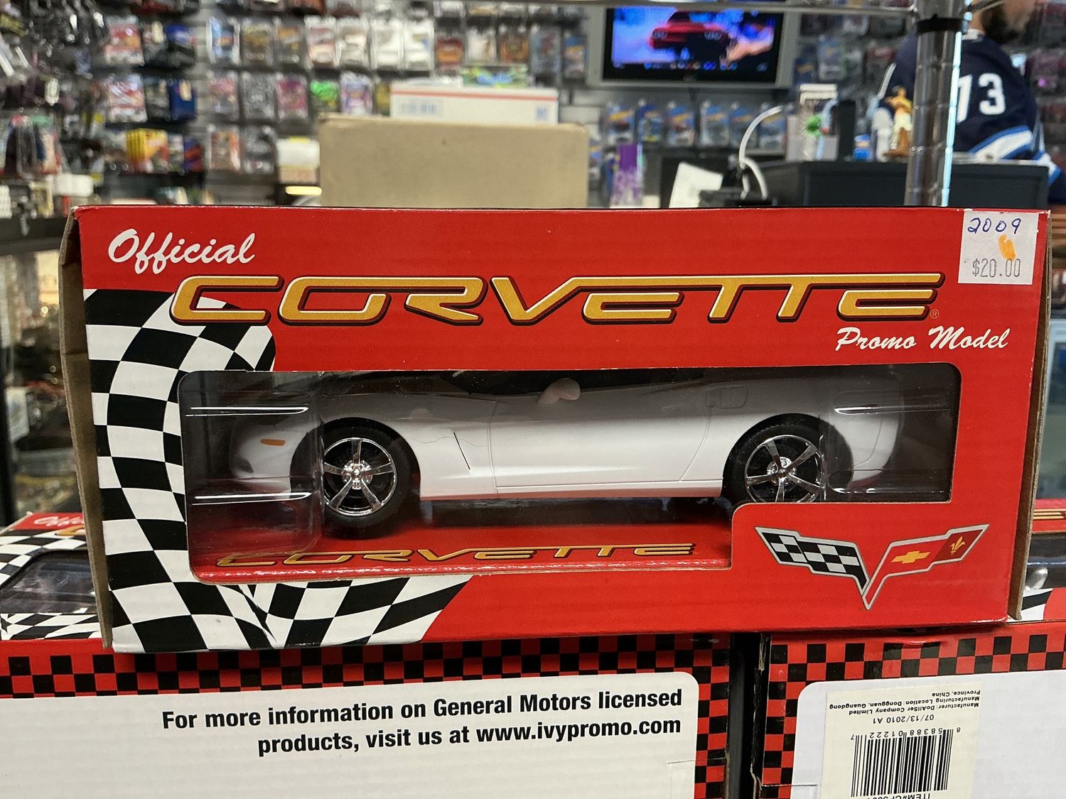 2009 Corvette white 1.5 millionth Corvette