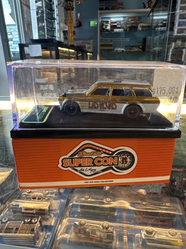 Krome bandits gold Datsun wagon
