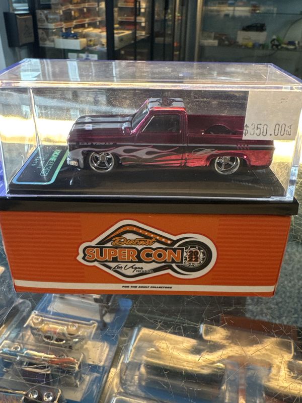 Krome bandits pink Chevy Silverado