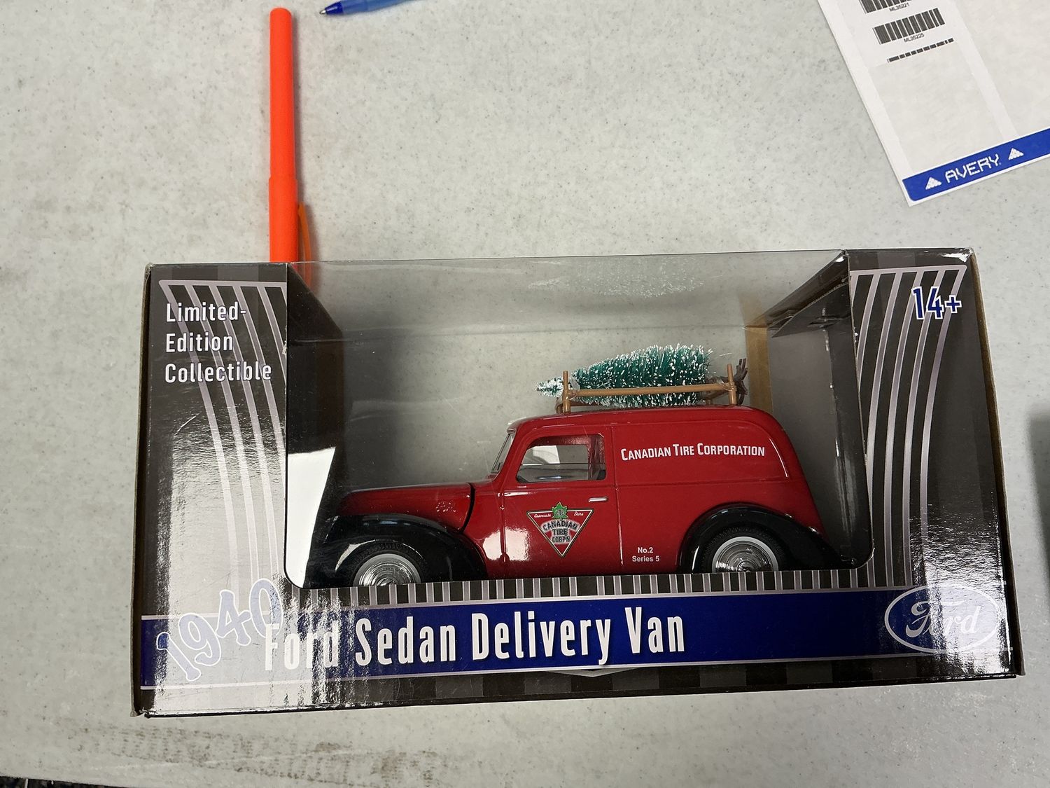 1940 Ford sedan delivery van red Canadian tire