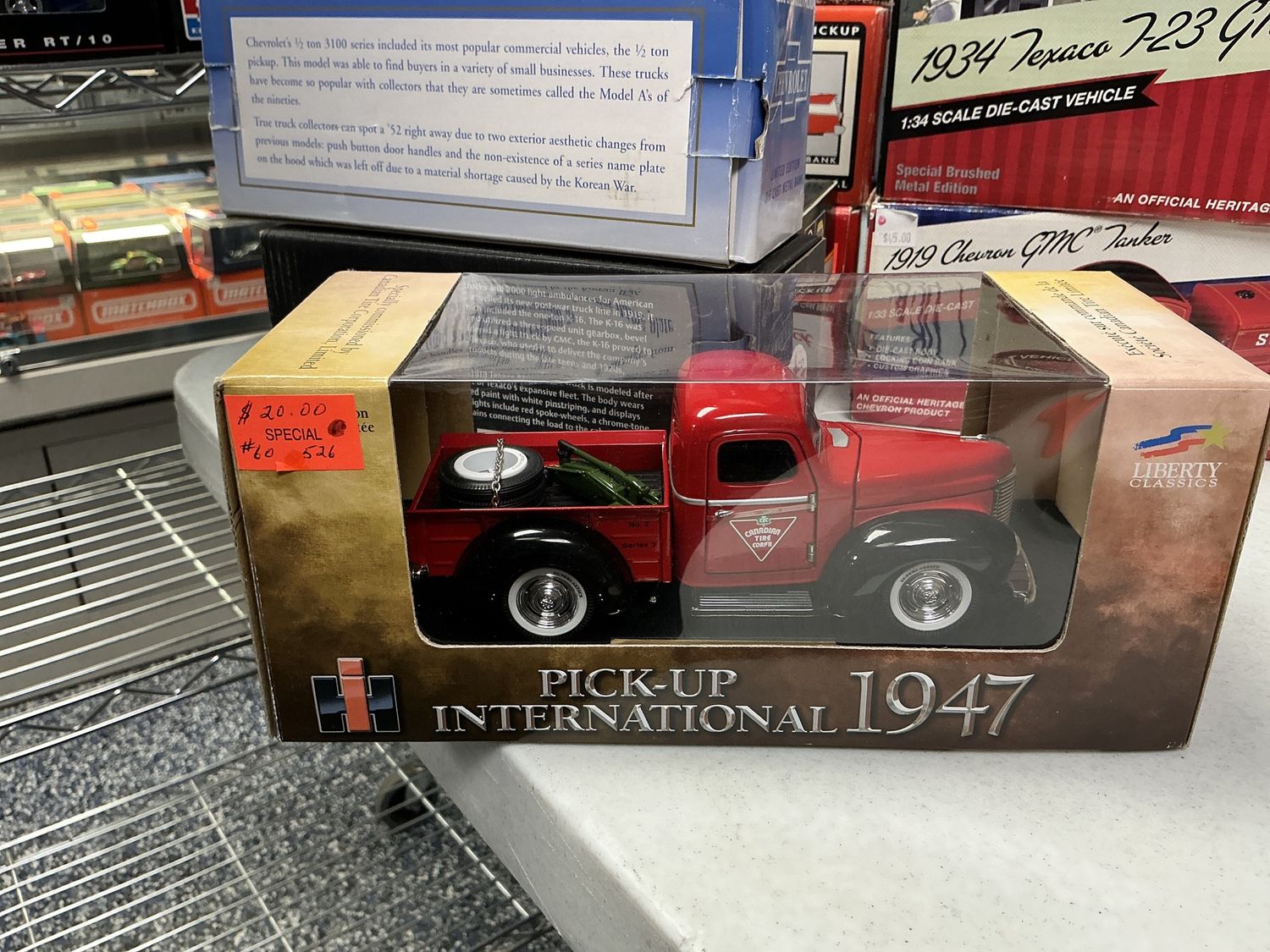 1947 pick up international Canadian tire