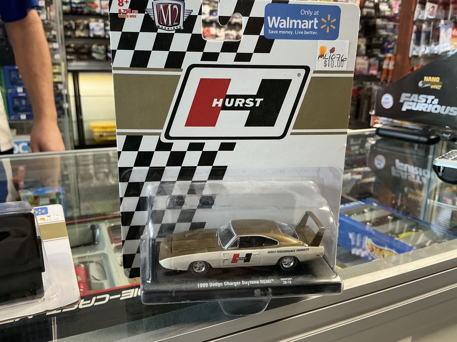 Hurst the 1969 Dodge charger Daytona hemi