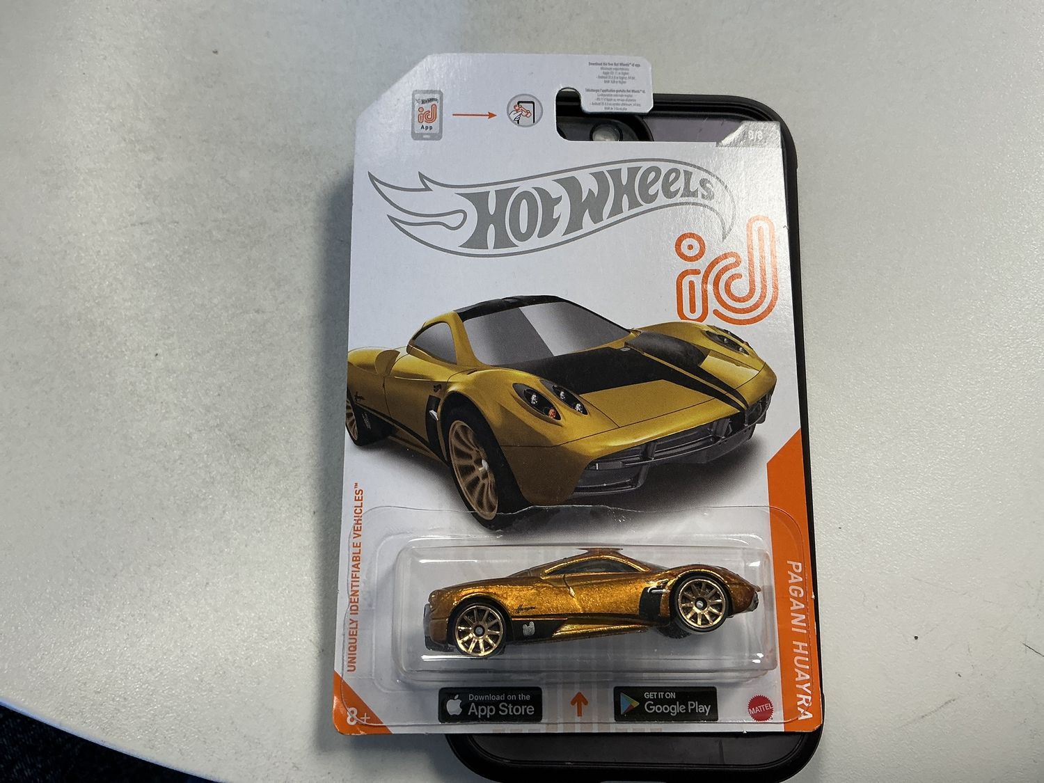 Hot wheels ID Pagani Huayra