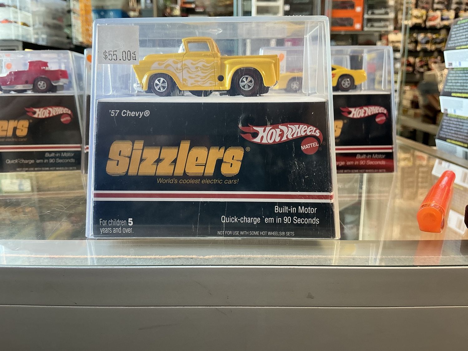 Sizzler 1957 Chevy yellow