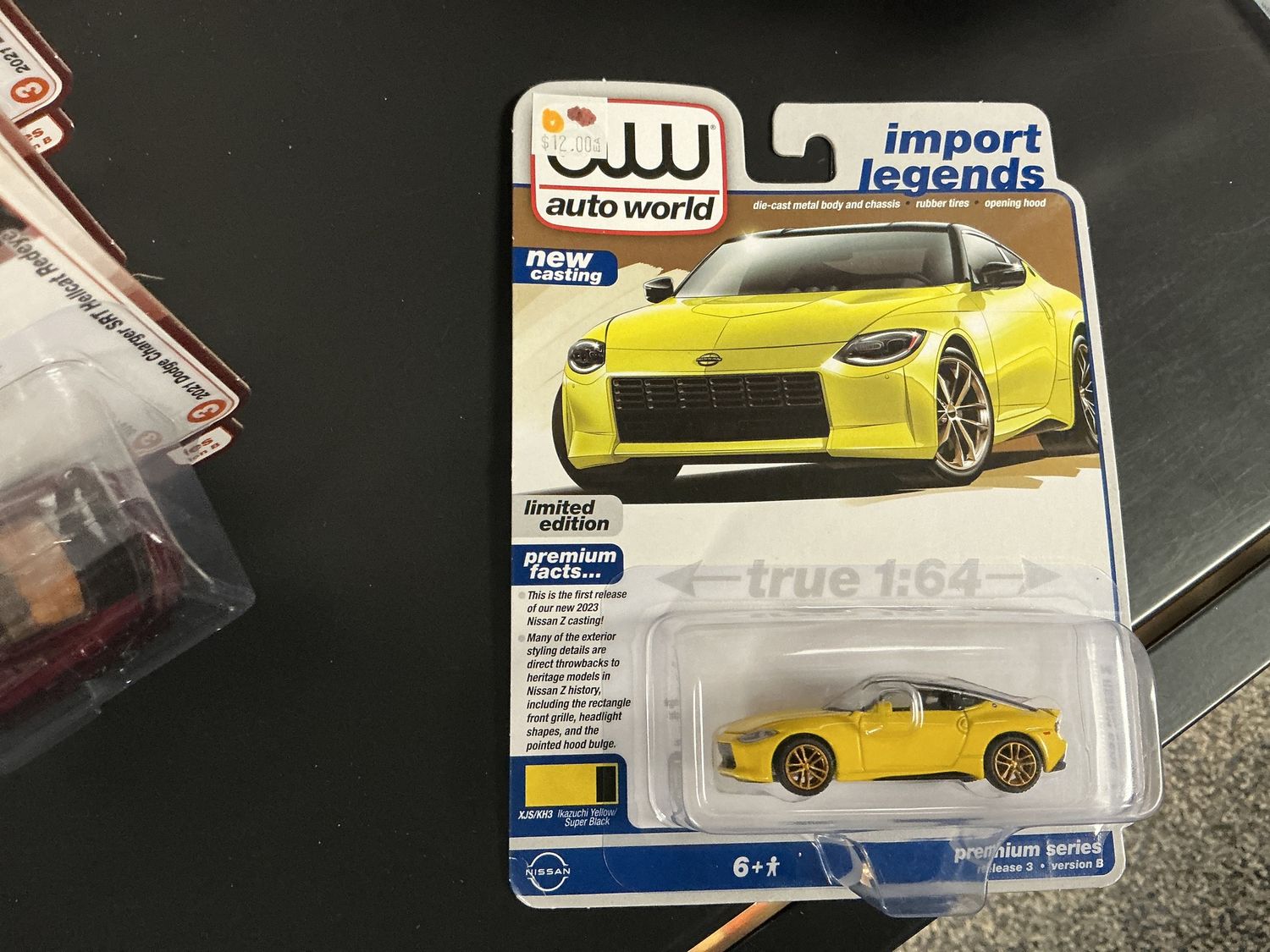 2023 Nissan Z yellow