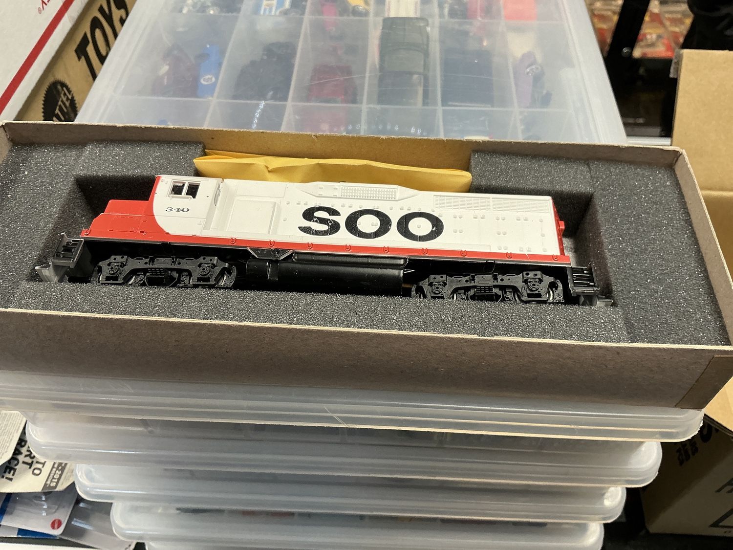 Athearn soo line gp35