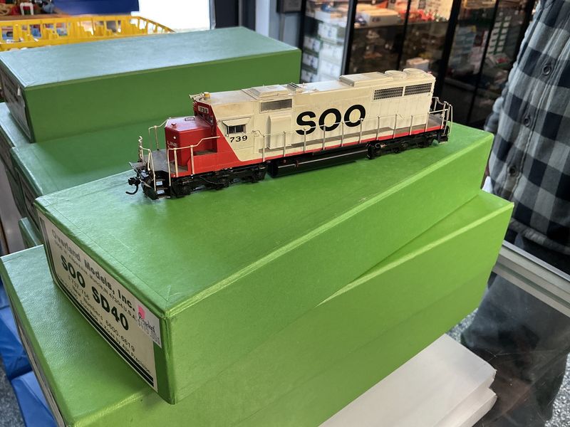 Overland models soo sd40 painted omi 5112