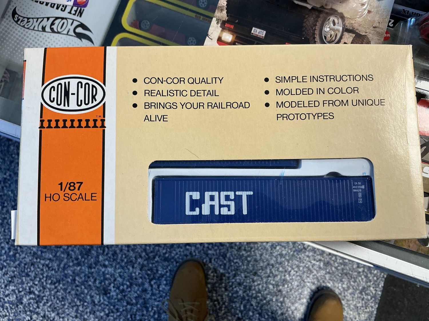 Con cor sea container cast