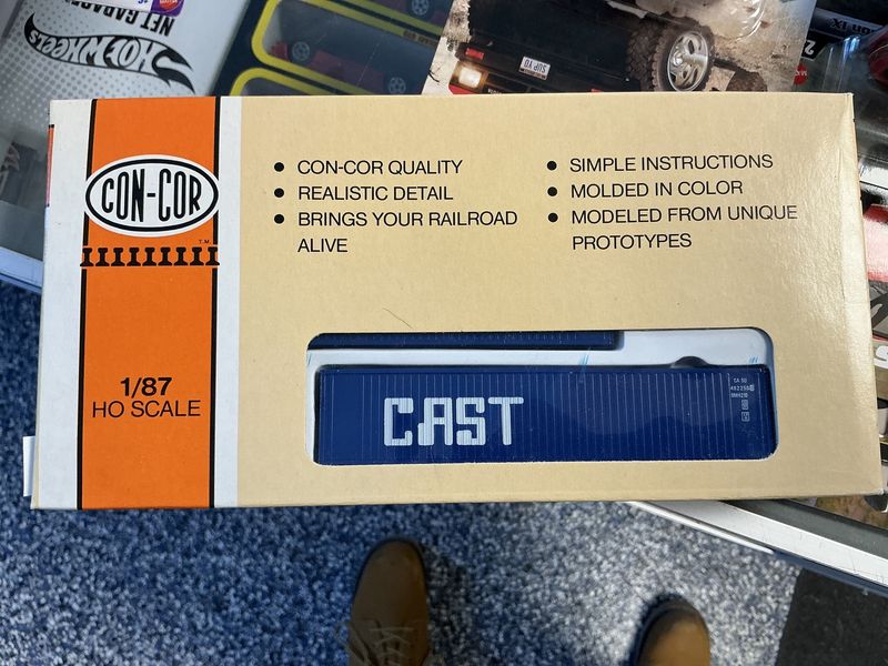 Con cor sea container cast