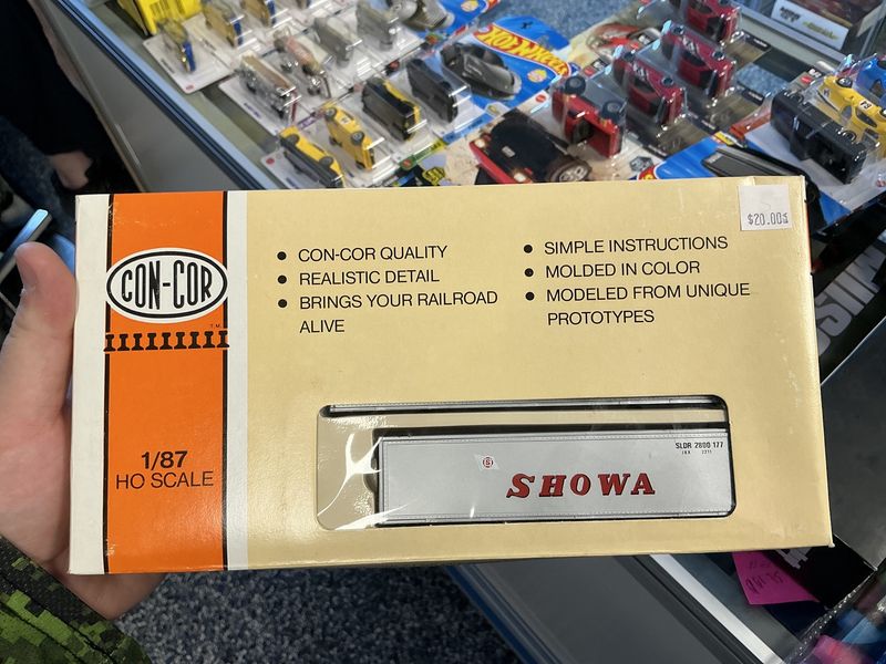 Con cor sea container Showa