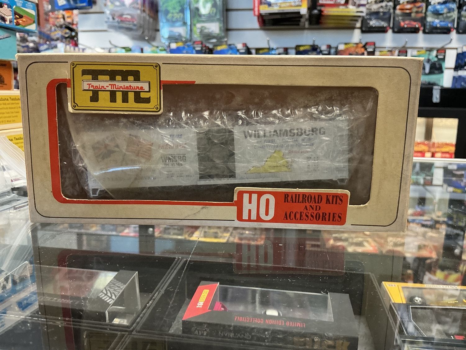 Train miniature Williamsburg box car