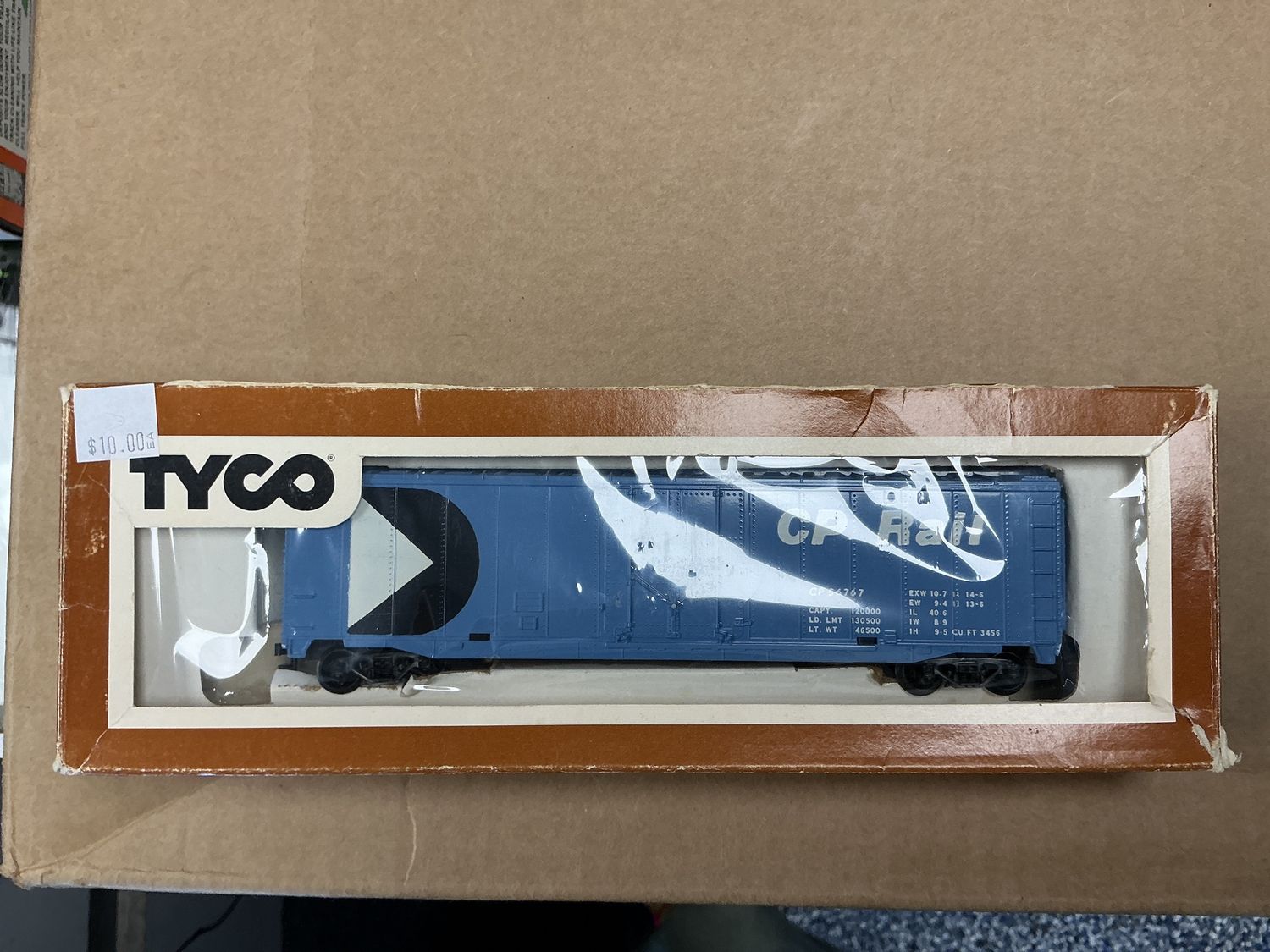Tyco cp rail box car