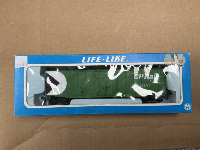 Life like cp rail box car