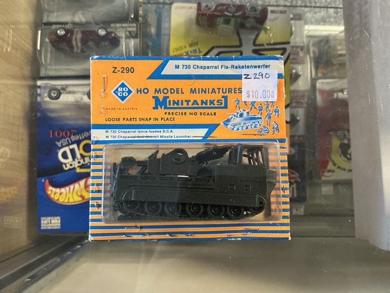 Mini tanks m 730 chapparal