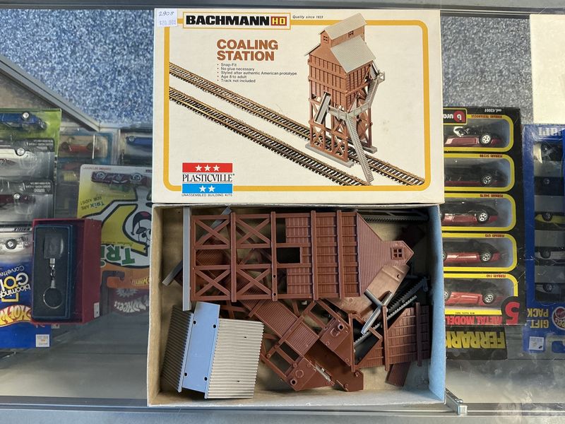 Bachmann coaling station