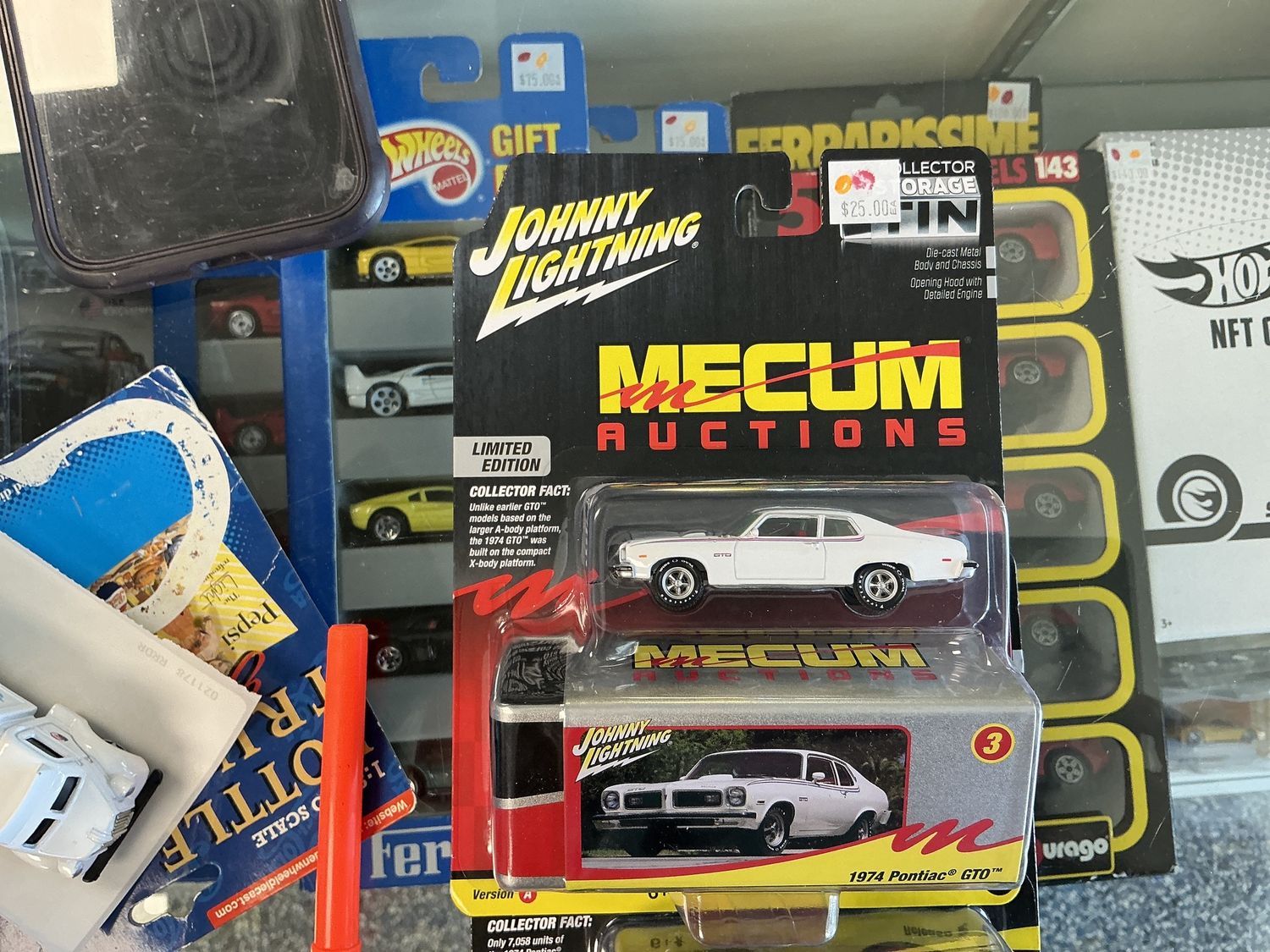 1974 Pontiac, GTO white