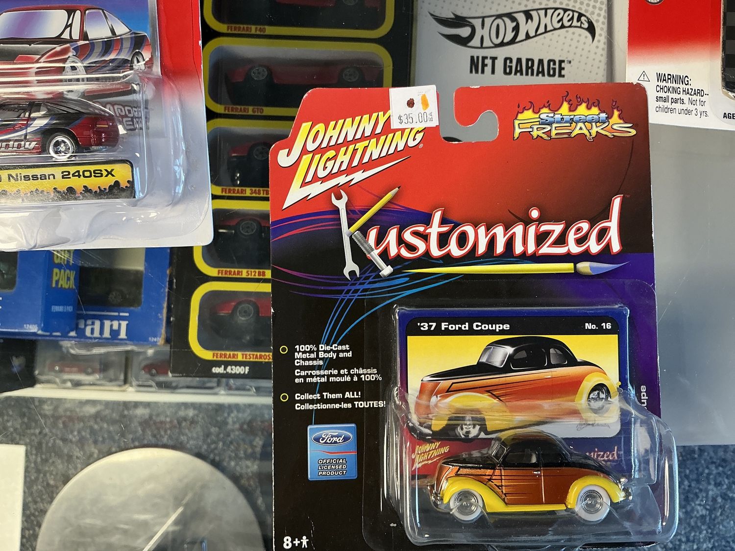 1937 Ford coupe gold