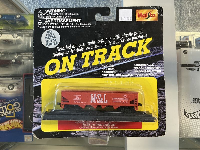 Maisto on track m st l ore car