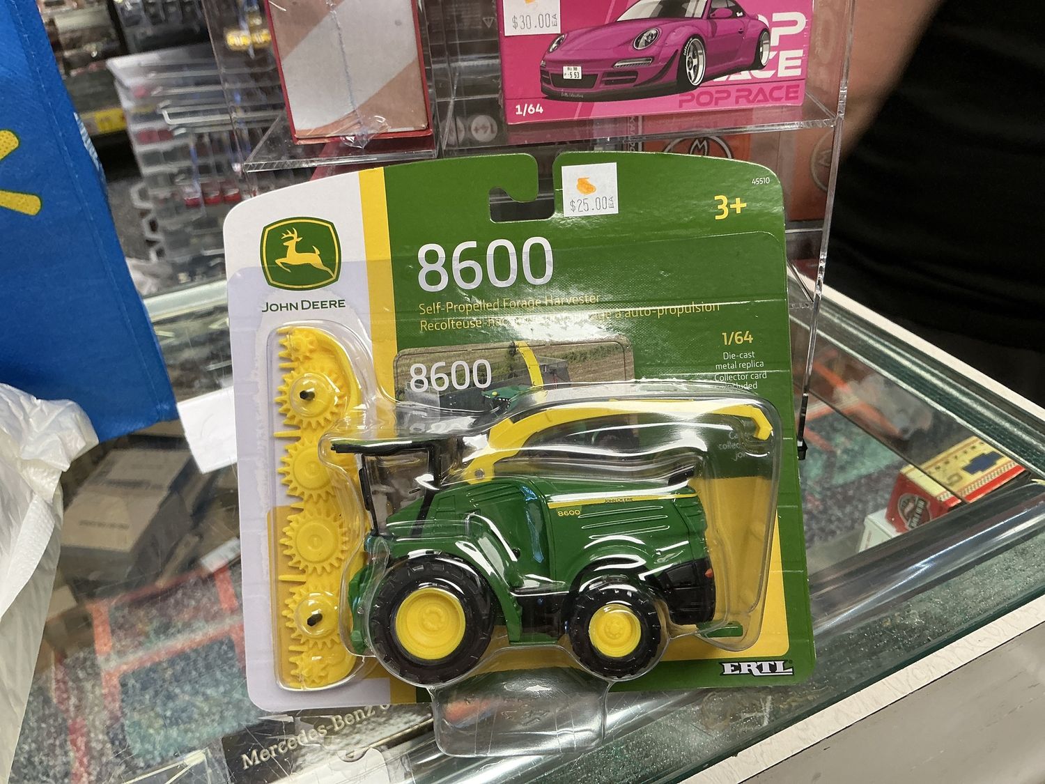 John Deere 8600 self-propelled  forage harvester