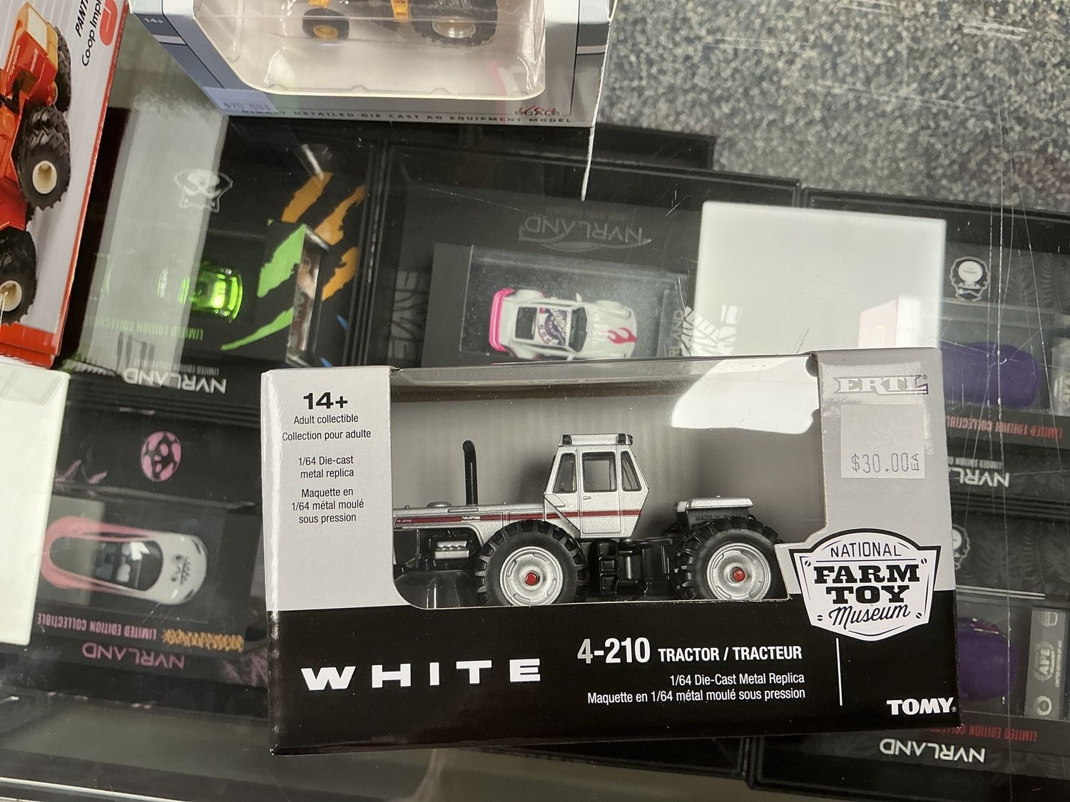 White , 4–2 10 tractor