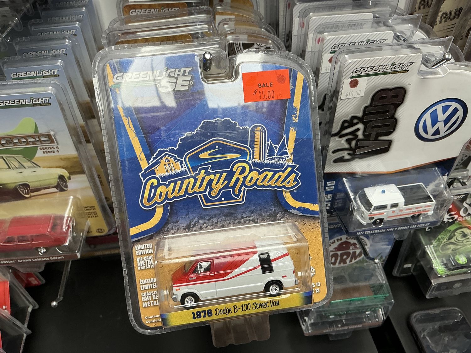 1976 Dodge B 1 hundred street van