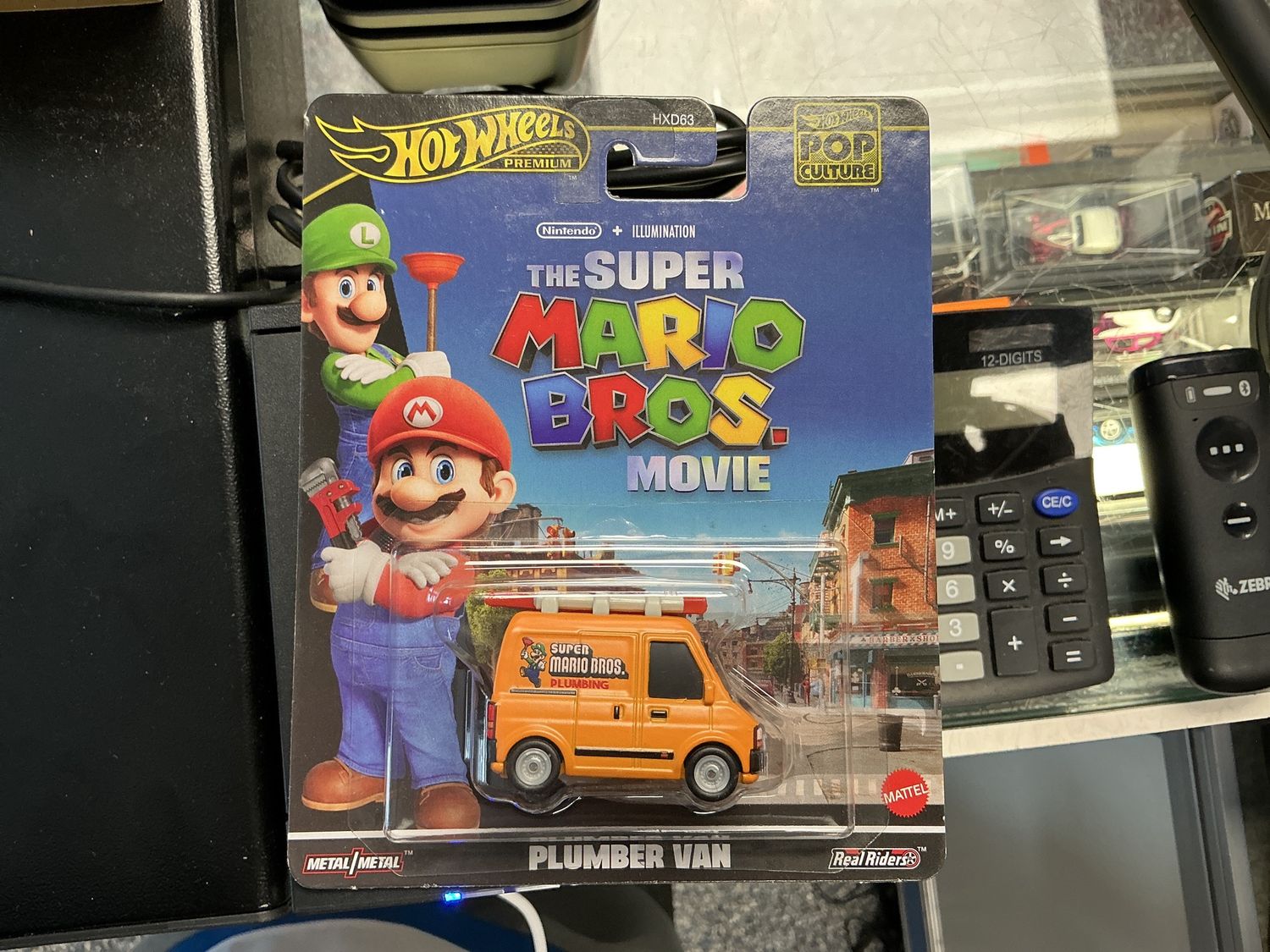 Super Mario bros plumber van