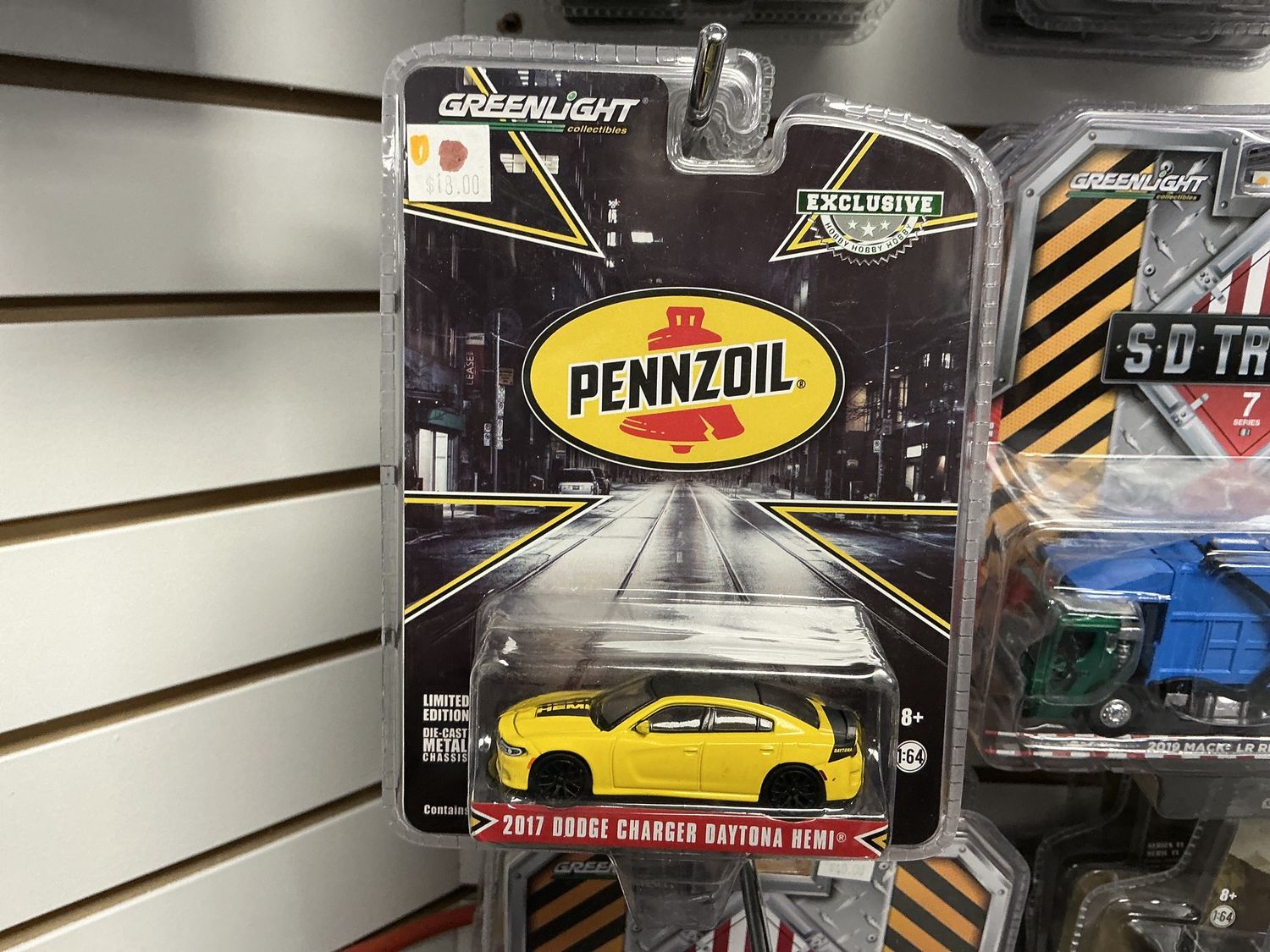 2017 Dodge charger Daytona hemi yellow