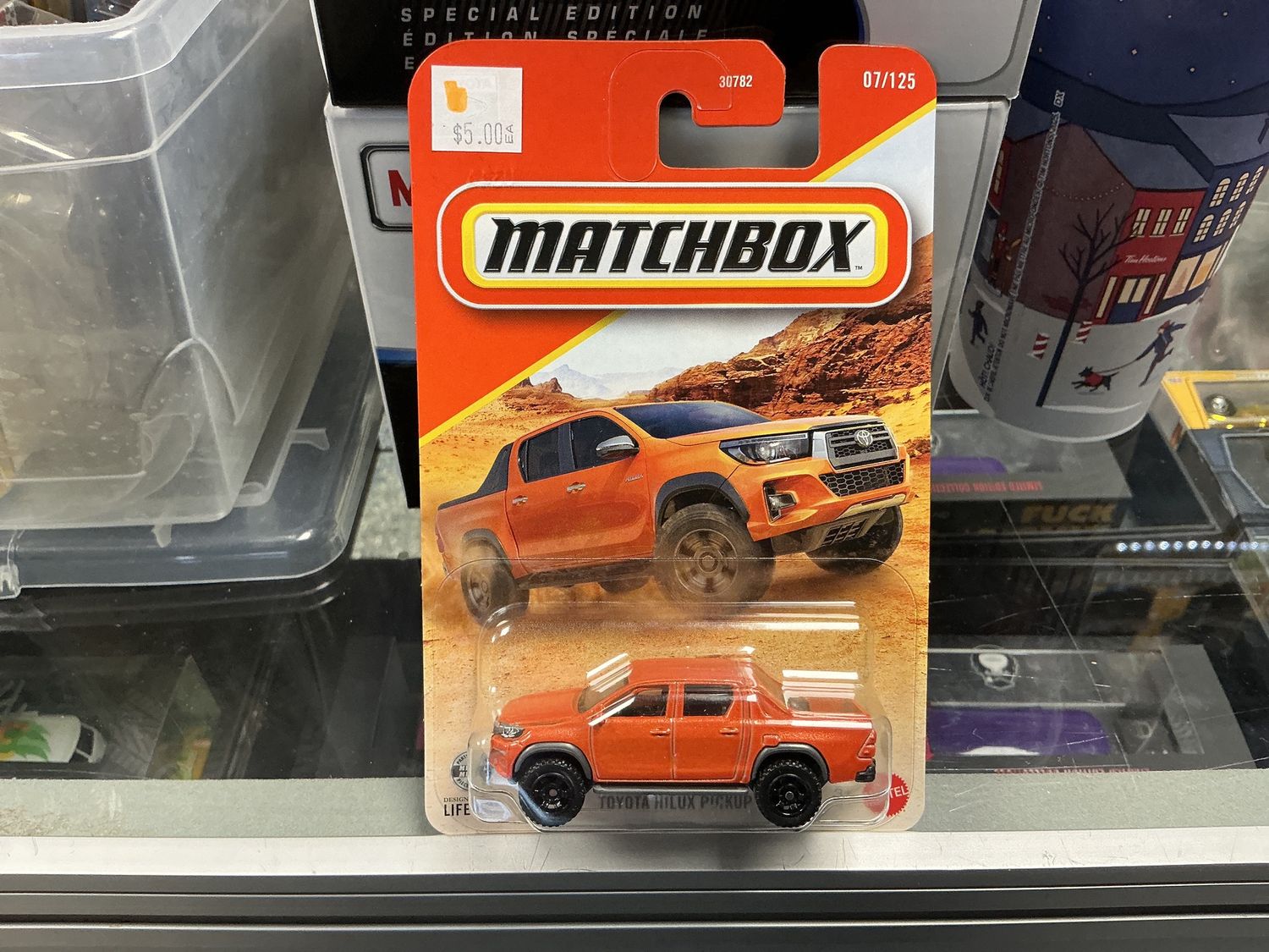 Toyota Hilux pick up orange
