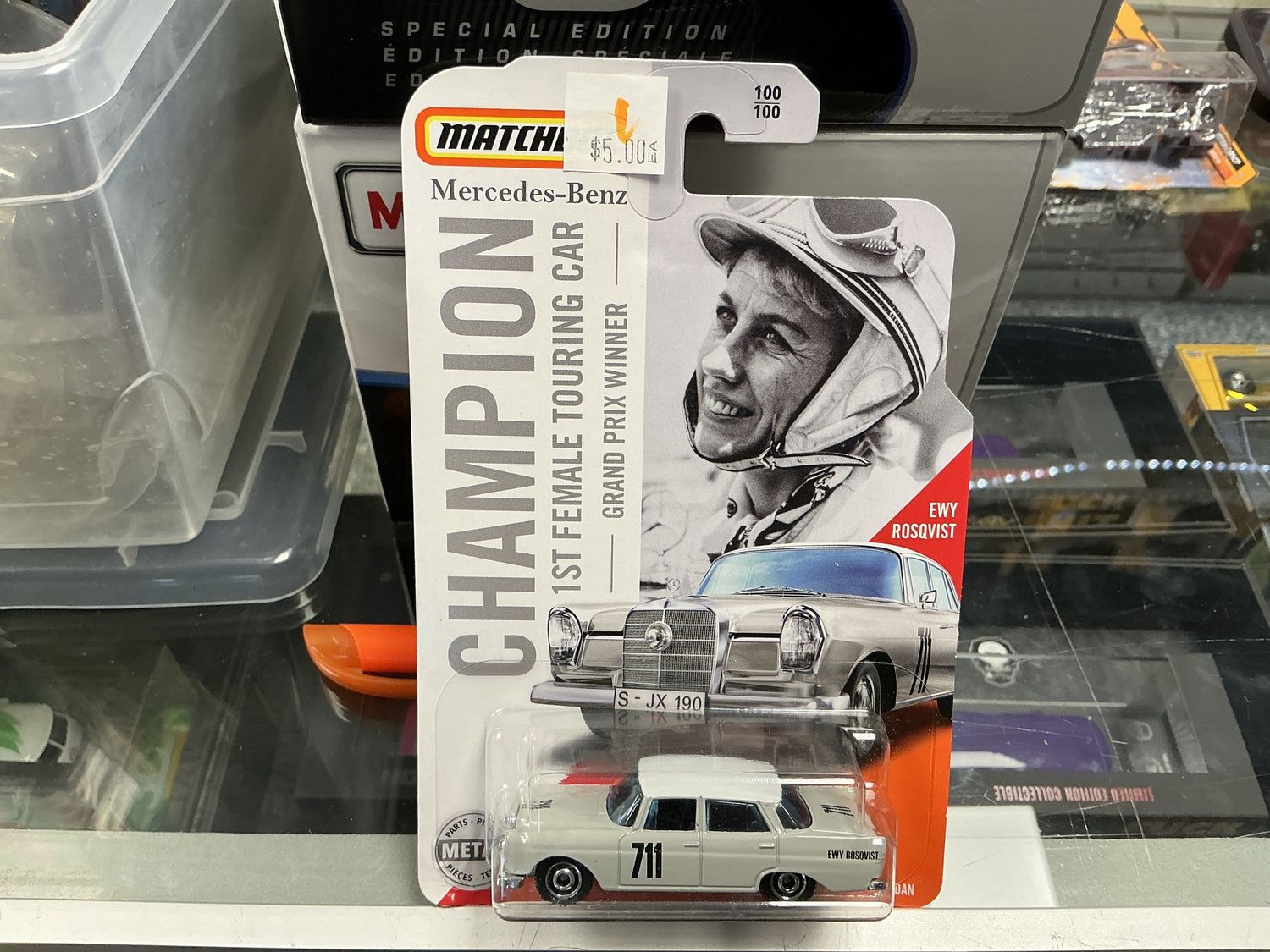 1962 Mercedes-Benz 220 SE sedan gray